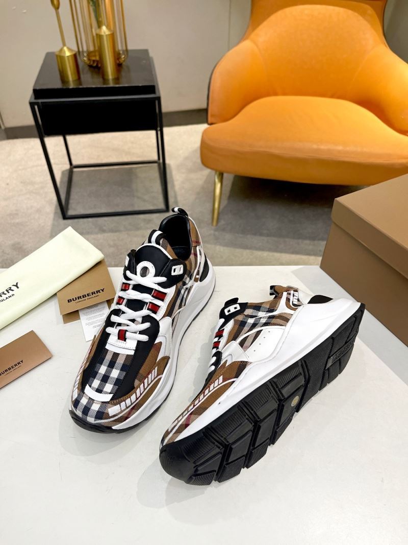 Burberry Low Shoes